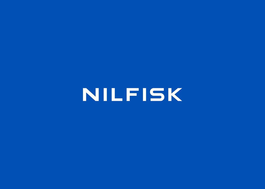 Nilfisk Multi II 30L T Nass Trockensauger mit Steckdose - Staubsauger für Werkstatt, Haus, Garten und Auto (1400 W)