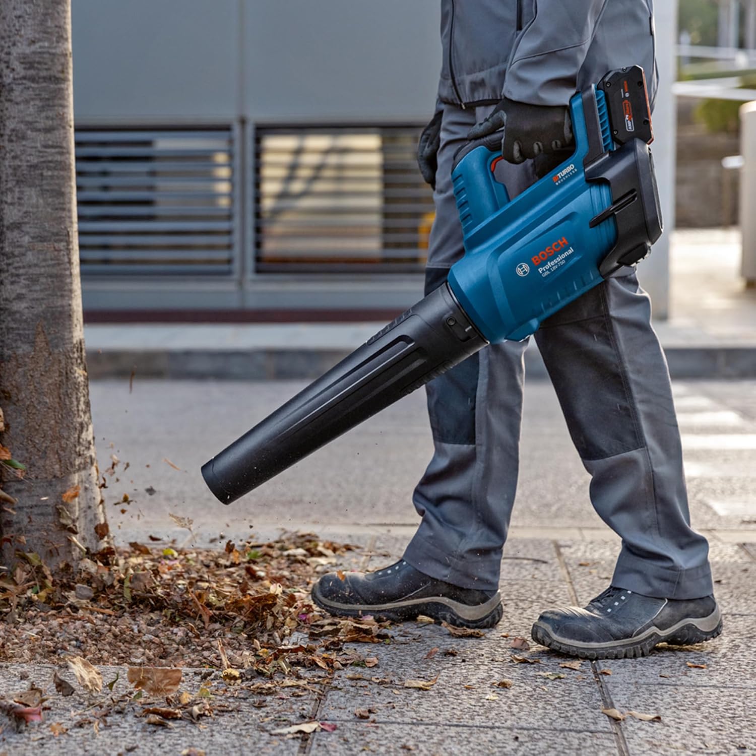 Bosch Professional 18V Akku-Gebläse GBL 18V-750 (ohne Akku/Ladegerät)